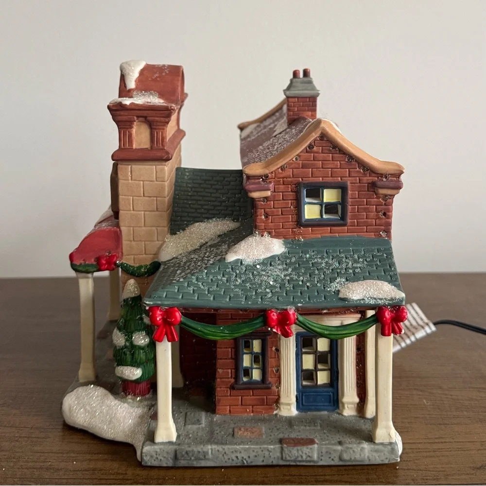 2004 Village | Rare Light Up Christmas Village Railway Station Holiday Gift